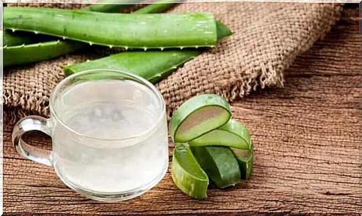 Aloe vera, honey and hydrogen peroxide for gingivitis