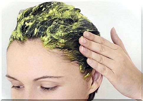 Moisturize hair: avocado, honey, egg yolk