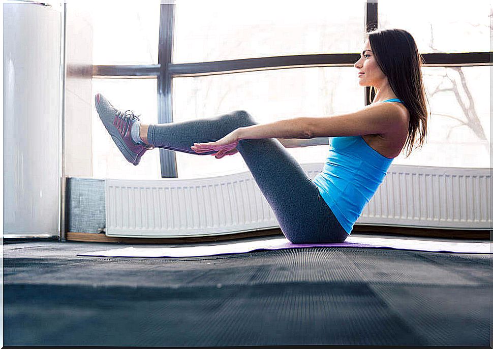 Paripurna Navasana or the boat for the abdominal muscles