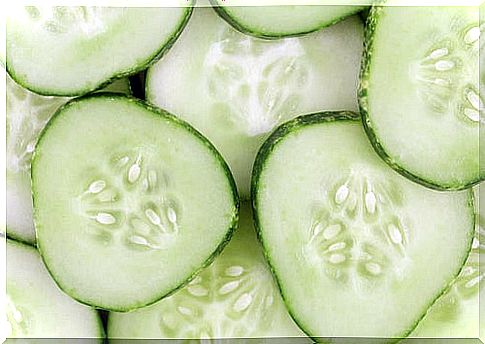 cucumber slices