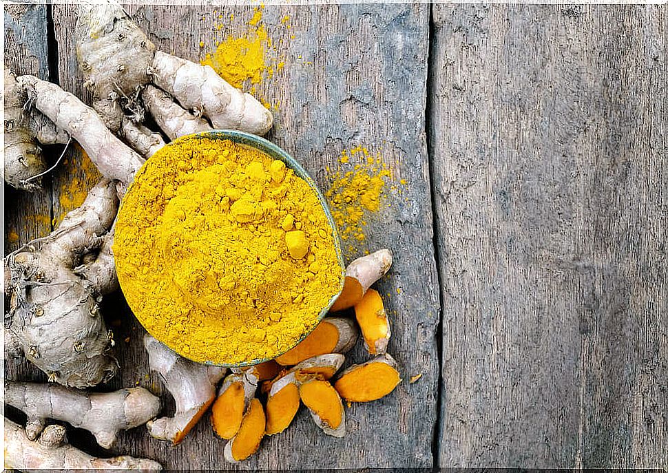 Natural remedy turmeric for better blood circulation