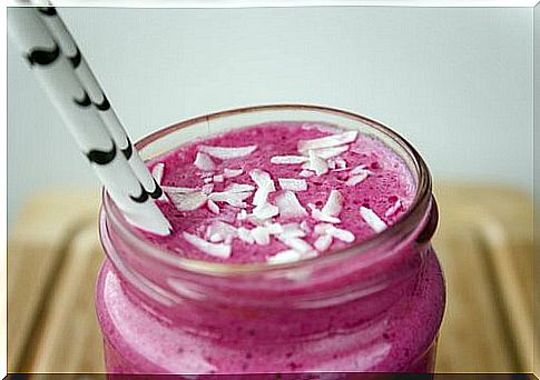 Recipe: beetroot, coconut and ginger smoothie