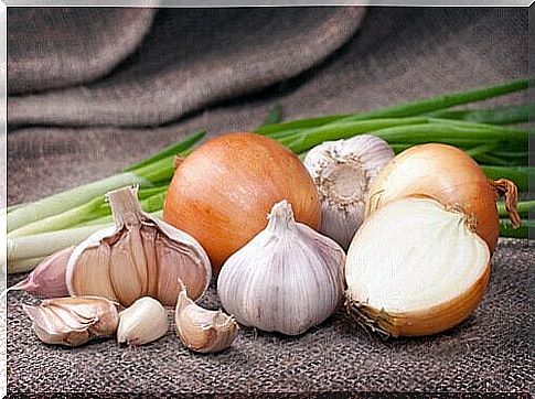 Onions and garlic as a cure for a scratchy throat.